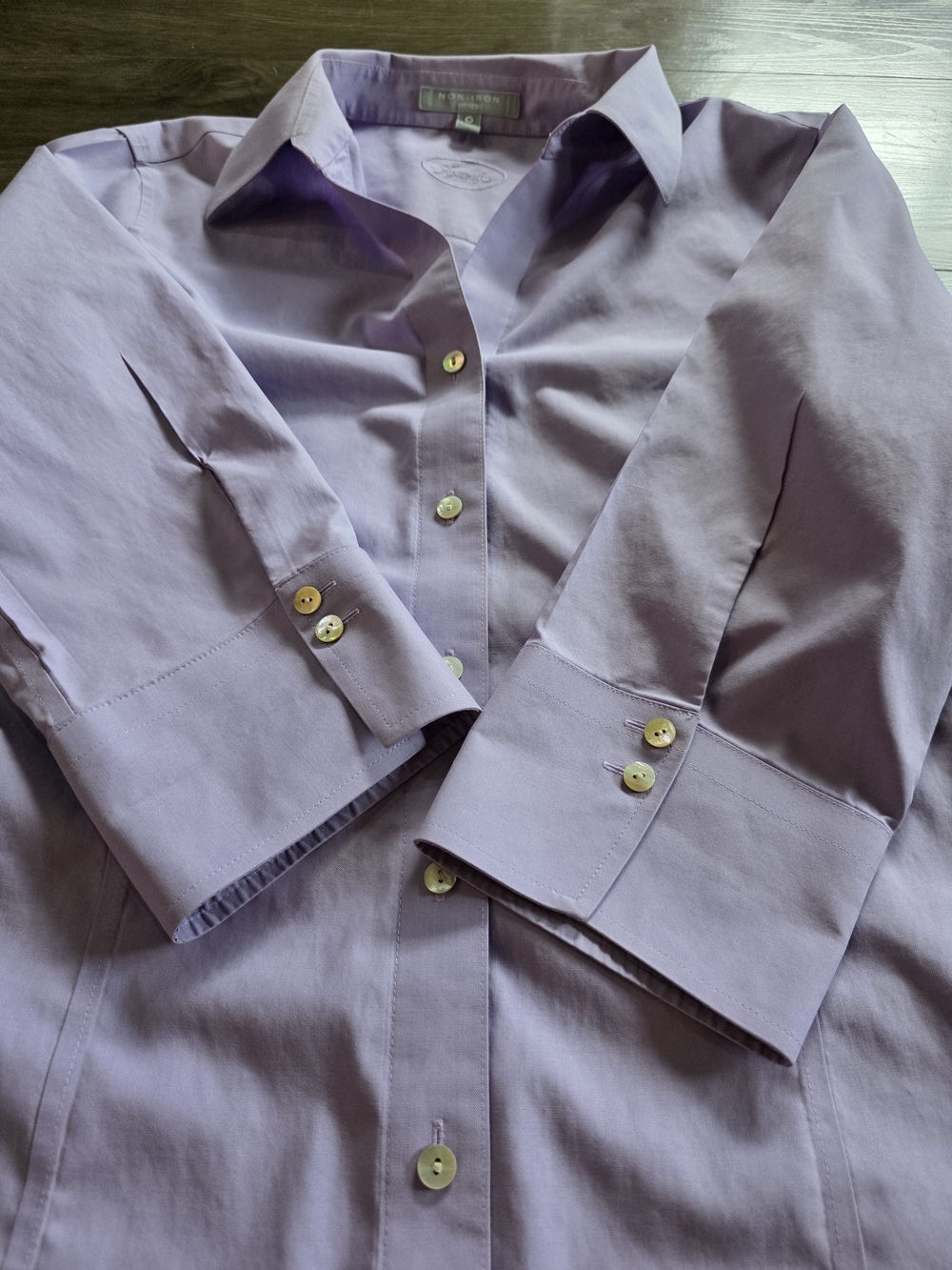 Foxcroft Non-Iron Fitted Blouse Lavender Lilac Button-Down Long Sleeve Sz 10 - Picture 8 of 9